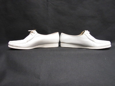 all white shoes for nursing school
